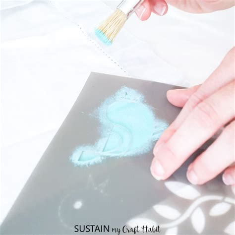 How To Stencil Personalized Napkins No Sew Sustain My Craft Habit