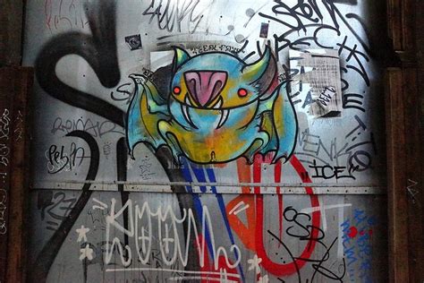 Graffiti in Barcelona, via Flickr. | Graffiti, Street art, Urban art