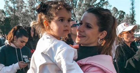 El Tierno Momento De Violeta Urtizberea Junto A Su Hija Lila En El Show