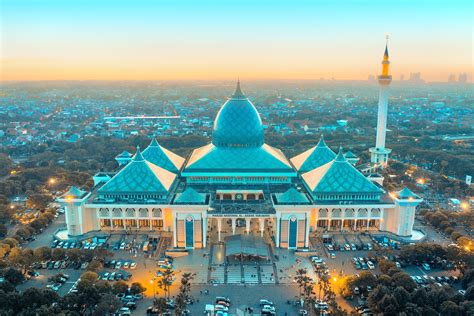 45 Interesting Fun Facts About Surabaya Indonesia - Country FAQ