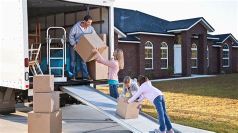 How to Get the Cheapest Moving Truck Rental - AxleAddict