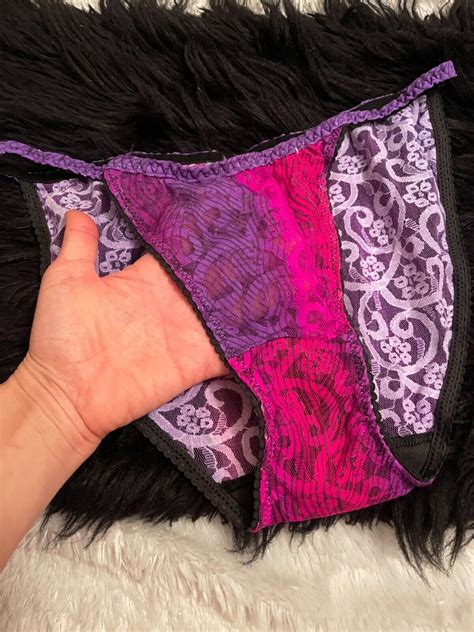 Vtg L Maidenform AFFAIR Swirl Lace STRING BIKINI PA Gem