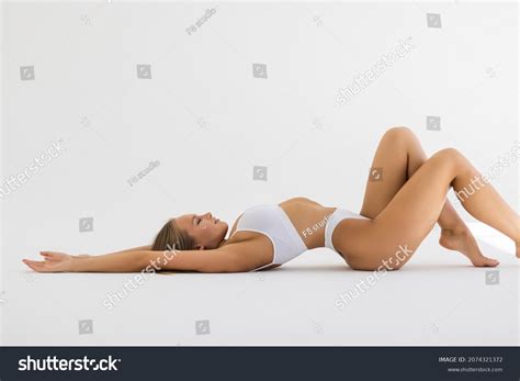 Perfect Figure Brunette Images Stock Photos D Objects Vectors Shutterstock