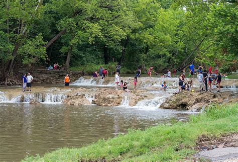 These Small Towns In Oklahoma Come Alive In Summer WorldAtlas