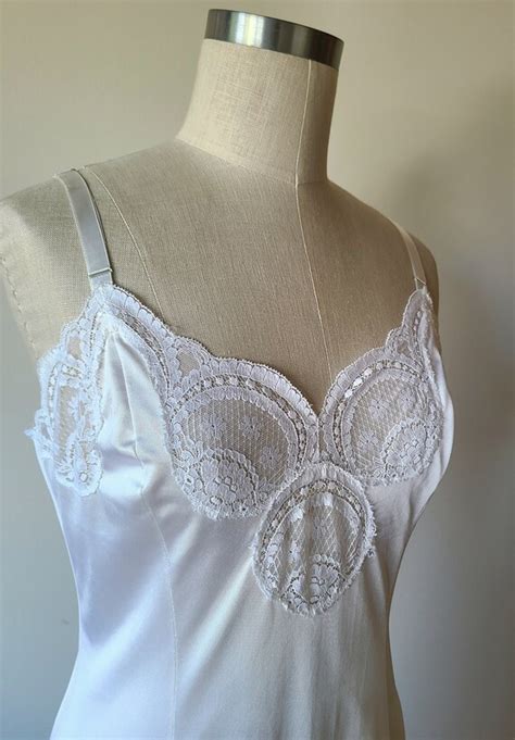 S Komar Slip Full White Dress Slip With Lace M Gem