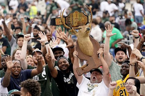 Bucks Fans Pack Milwaukee Streets To Celebrate The Citys First Nba