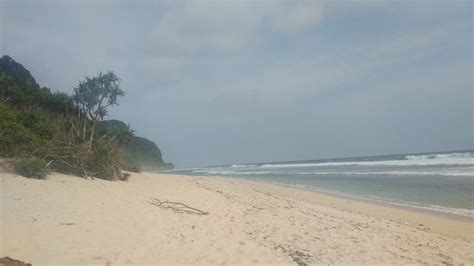 Nyang Nyang Beach [One of the PRETTIEST beaches in Bali]