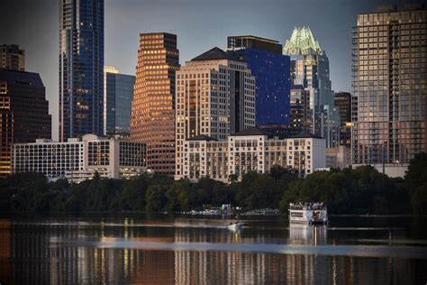 Best Luxury Hotels In Austin, Texas 2025 - The Luxury Editor