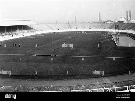 London white city stadium 1908 hi-res stock photography and images - Alamy