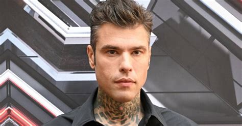 Fedez Scontro Con La Rai Il Cantante Confessa Cosa Successo