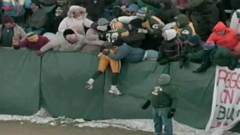 LeRoy Butler celebrates 30th anniversary of 'Lambeau Leap'