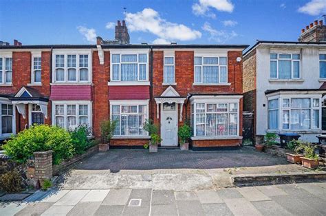 Sidney Avenue Palmers Green N13 5 Bed Semi Detached House For Sale