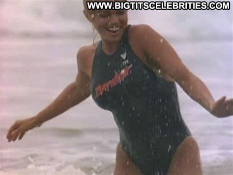 Baywatch Donna D Errico Big Tits Celebrity Cute Blonde Sensual Pretty Playmate