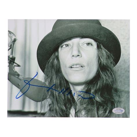 Patti Smith Signed 8x10 Photo ACOA Pristine Auction