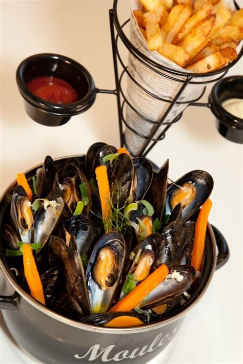 Best Images About La P Che Aux Moules Moules On Pinterest