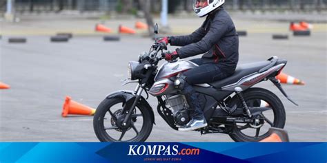 Harga Motor Sport Cc Naked April Honda Dan Suzuki Naik