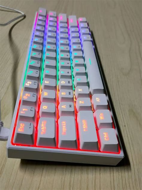 Hot Swap Switches Programmable Rgb Backlit Doubleshot Pbt Keycaps 60 High Profile Mechanical