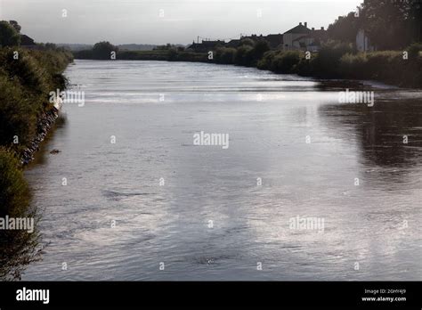 The Trent Aegir A Tidal Bore Or Eagre At West Stockwith On The Trent