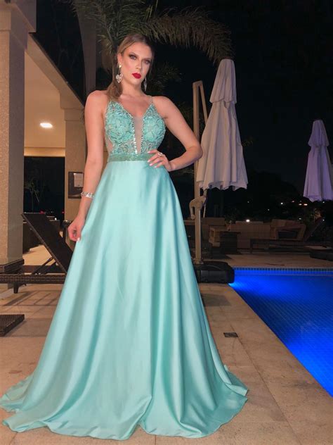 Vestido De Festa Longo Cinderela Para Formandas Debutantes