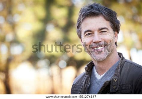 101 563 Beautiful Mature Man Smiling Images Stock Photos Vectors Shutterstock
