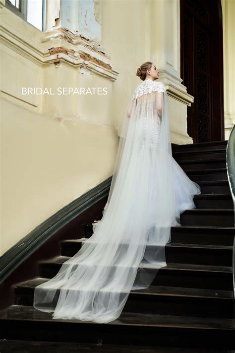 Cathedral Bridal Cape, Cathedral Lace Wedding Cape, Bridal Cape Veil