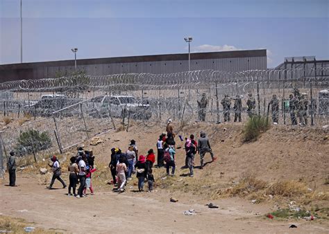 Migrants Say They Took Cover As Texas National Guard Fired Pepper Balls Newsweek