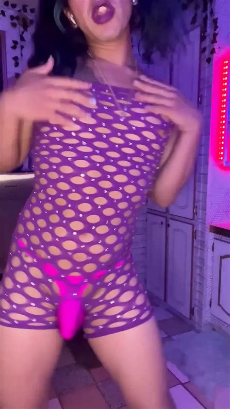 Hot Cummy Yummy Load Shemale Amateur Amateur Porn By Faphouse Xhamster