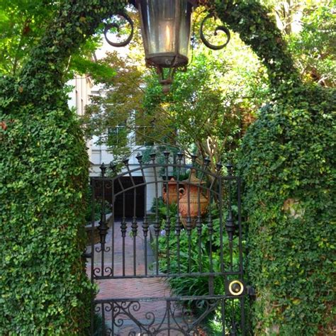 Georgia Gardens Savannah Georgia Through The Garden Gate Savannah