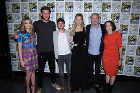 The 'Mockingjay Part 2' Cast Comic Con 2015 Interview Masterpost - The ...