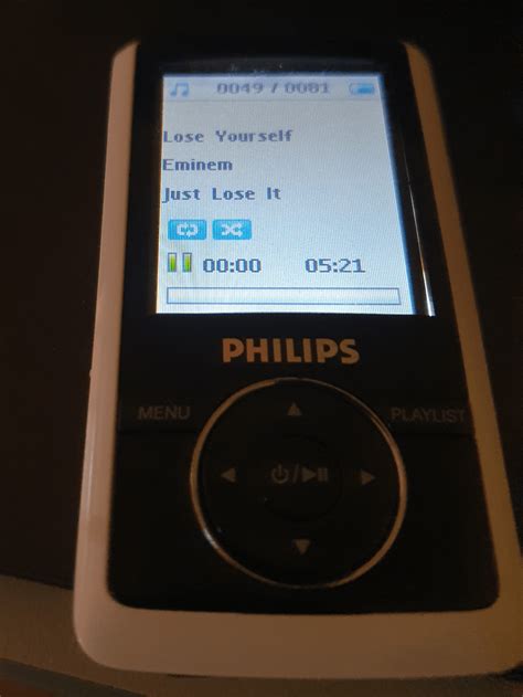 Philips Gogear Dating Back To A Very Long Time Ago Early 2000s 1gb