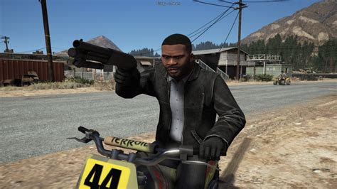 new leather jacket to franklin - GTA5-Mods.com