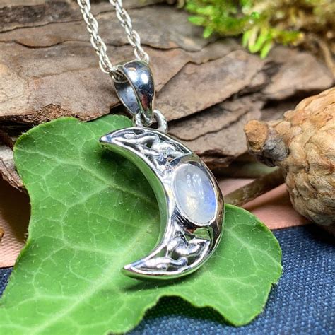 Celtic Crescent Moon Necklace – Celtic Crystal Design Jewelry