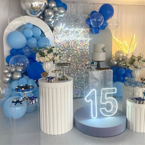 Decoração De 15 Anos Azul E Branco - 53 Ideias para Decoração de 15 Anos – Dicas de Decoração