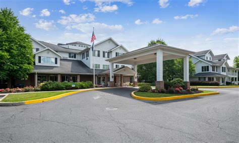 Senior Living Communities in Pennsylvania | Holiday by Atria