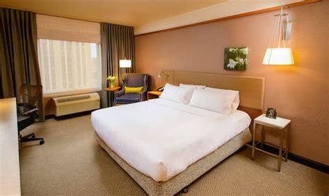 Rooms and Suites Hilton Garden Inn Rochester Minnesota