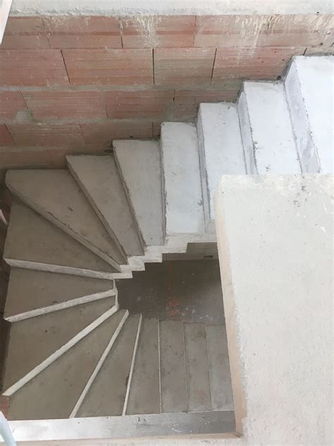 15 Escalier Deux Quart Tournant Beton At Demax5 Onprewall