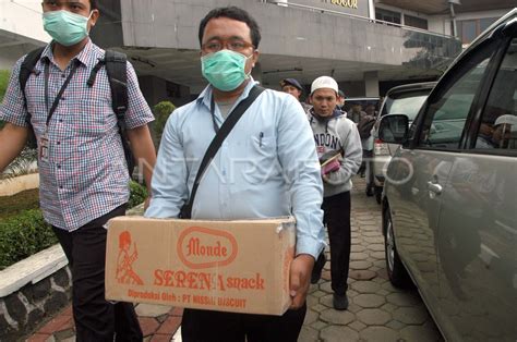 Kpk Geledah Kantor Bupati Bogor Antara Foto