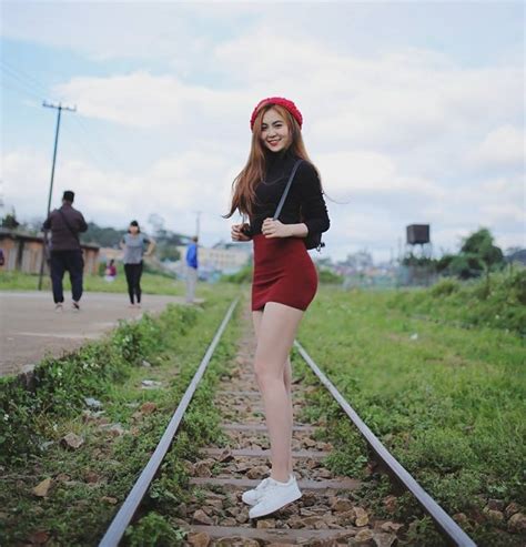 Nữ sinh Sài Gòn được mệnh danh hot girl vòng eo 58 Gương mặt trẻ ZNEWS VN