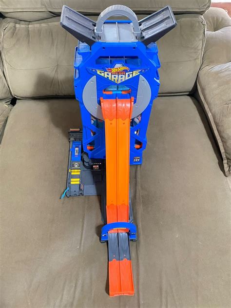 Pista Garagem Rotativa Hot Wheels Brinquedo Hot Wheels Usado Enjoei