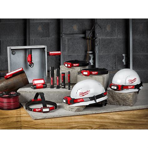 Headlamps, Pen, Pocket Flood and USB Lights | Milwaukee Tool
