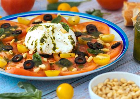 Ensalada De Tomate Con Burrata Y Aceite De Albahaca Receta De