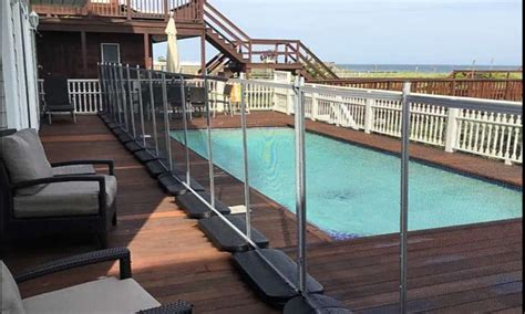 Pool Fence Ideas To Make The Pool Look Amazing