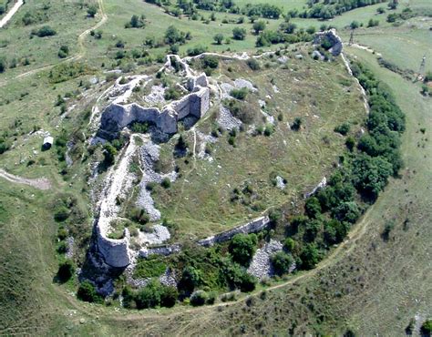 Artana (Novoberda) Castle - Visit Kosova Cultural heritage Kosovo