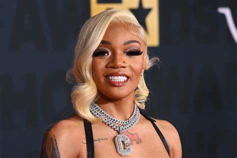 Cardi B Posts Remix Verse to Ice Spice's 'Munch (Feelin' U)'