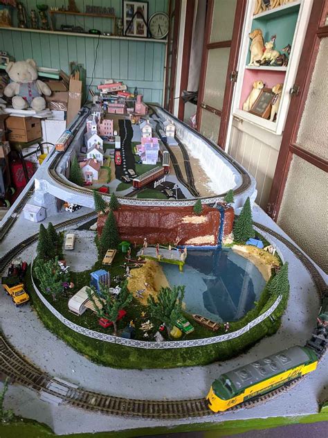 Model train tunnel - Model railroad layouts plansModel railroad layouts plans