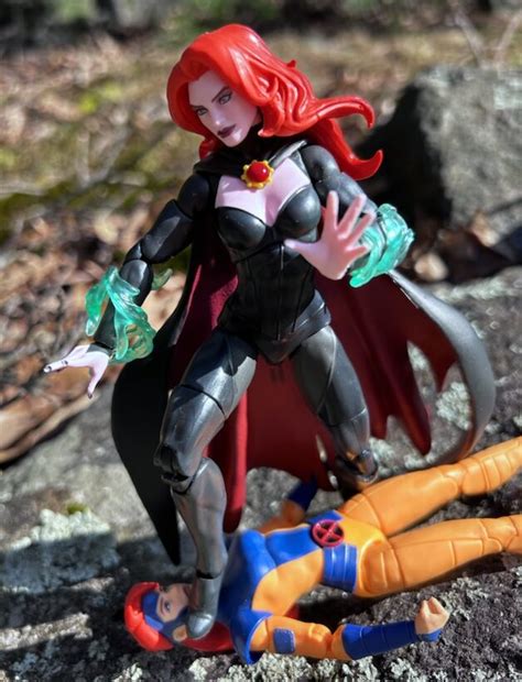 Review X Men Marvel Legends Goblin Queen Madelyne Pryor Figure