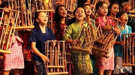 Angklung Bamboo instrument