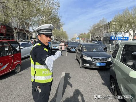 五一我在岗丨畅行五一，潍坊高密公安交警守护你的安全！道路路段宣传