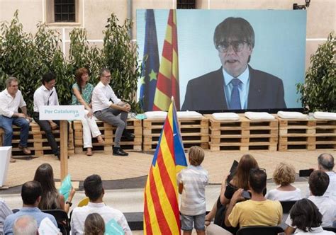 Puigdemont Entra En Campa A No Abandonaremos La Trinchera De La