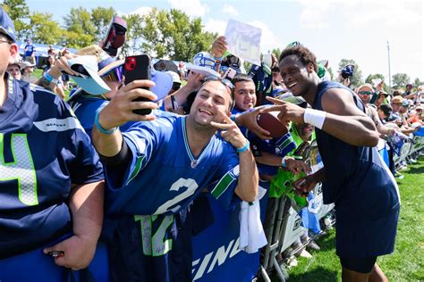 Field Gulls Brings You On Site Coverage Of Seahawks Training Camp